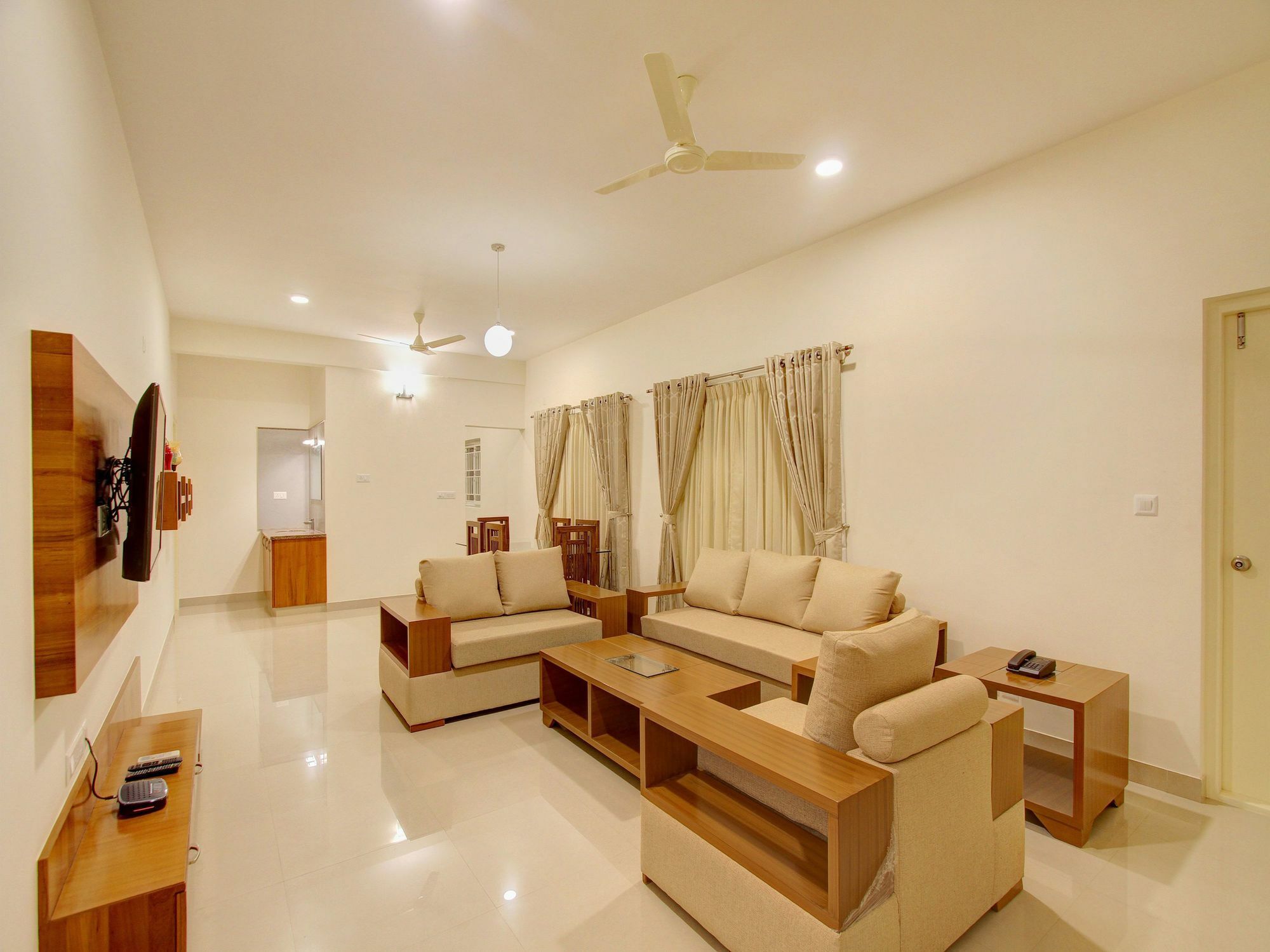 Treebo Kings Suits, Hsr Layout Bangalore Dış mekan fotoğraf